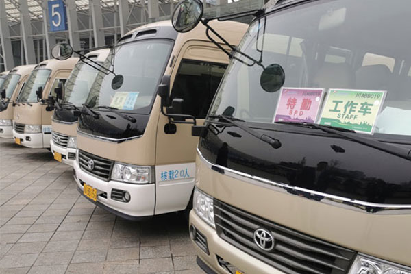 重庆旅游17座包车